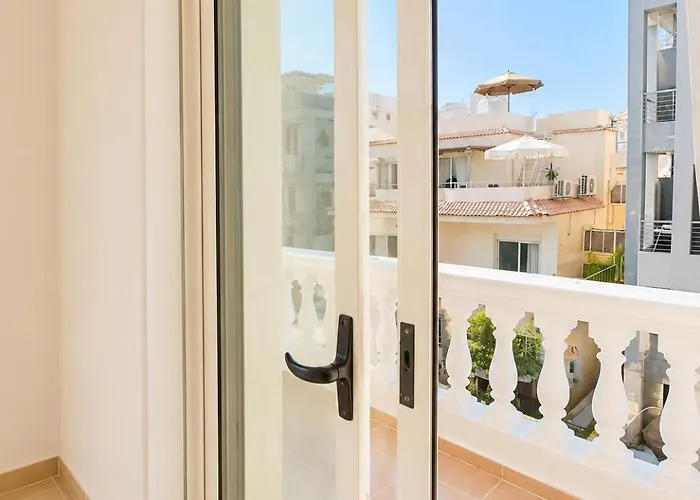 Apartment Modern Near Dream Old Sheraton